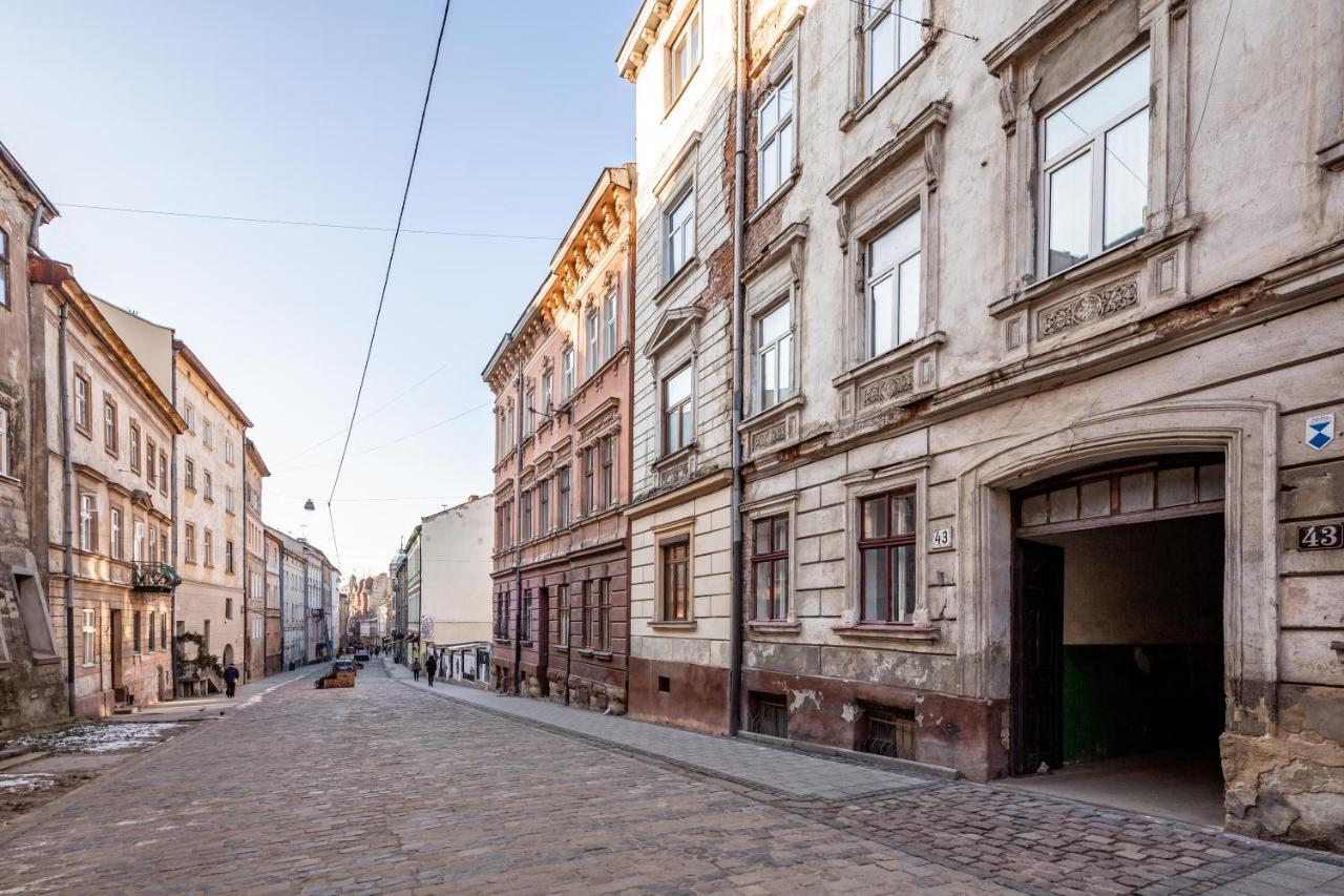 Apartment On Lesya Ukrainka Lviv Exterior photo